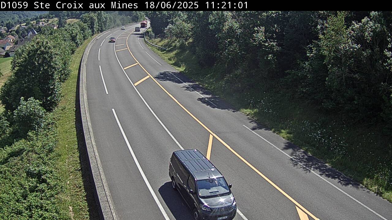 <h2>Webcam à Sainte-Croix-aux-Mines, à proximité de Saint-Marie-aux-Mines sur la D1059 (N59). Vue orientée vers l'est</h2>