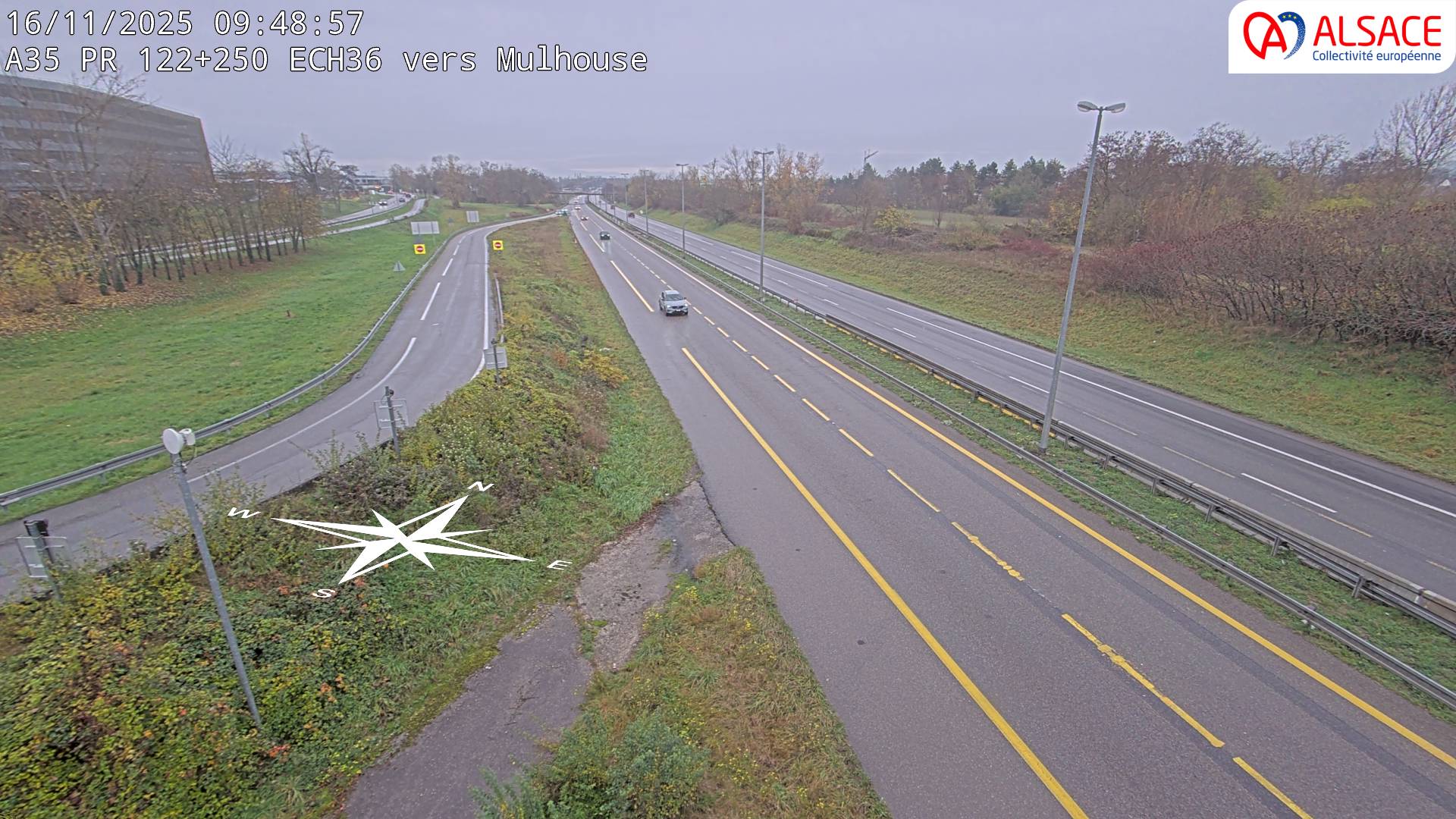 Caméra autoroute France - A35, Saint-Louis direction Suisse, à hauteur de l'EuroAirport Basel-Mulhouse-Freiburg