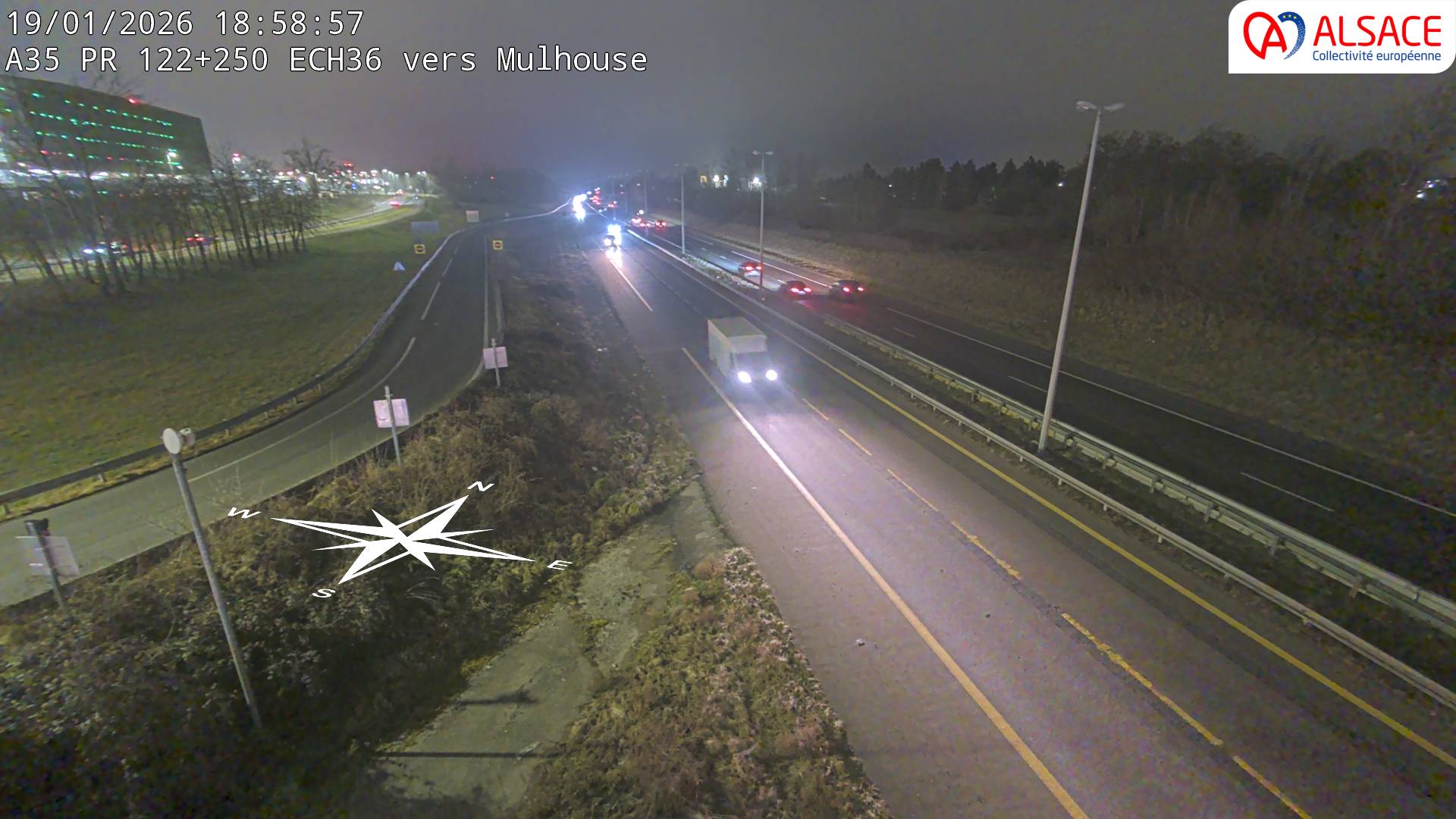 Caméra autoroute France - A35, Saint-Louis direction Suisse, à hauteur de l'EuroAirport Basel-Mulhouse-Freiburg