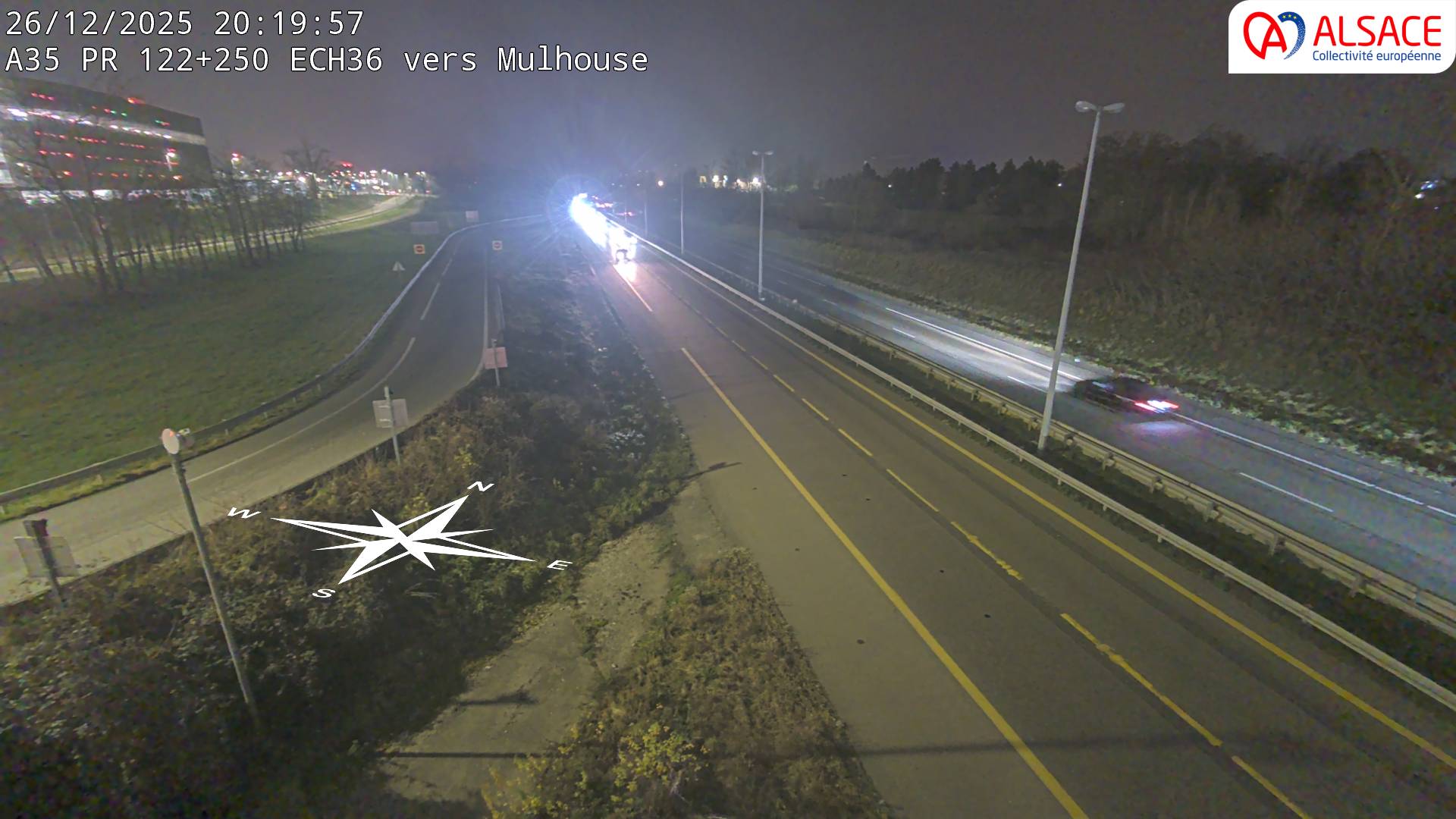 Caméra autoroute France - A35, Saint-Louis direction Suisse, à hauteur de l'EuroAirport Basel-Mulhouse-Freiburg