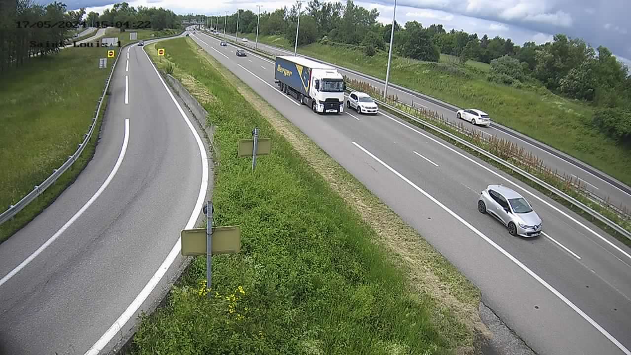 Caméra autoroute France - A35, Saint-Louis direction Suisse, à hauteur de l'EuroAirport Basel-Mulhouse-Freiburg