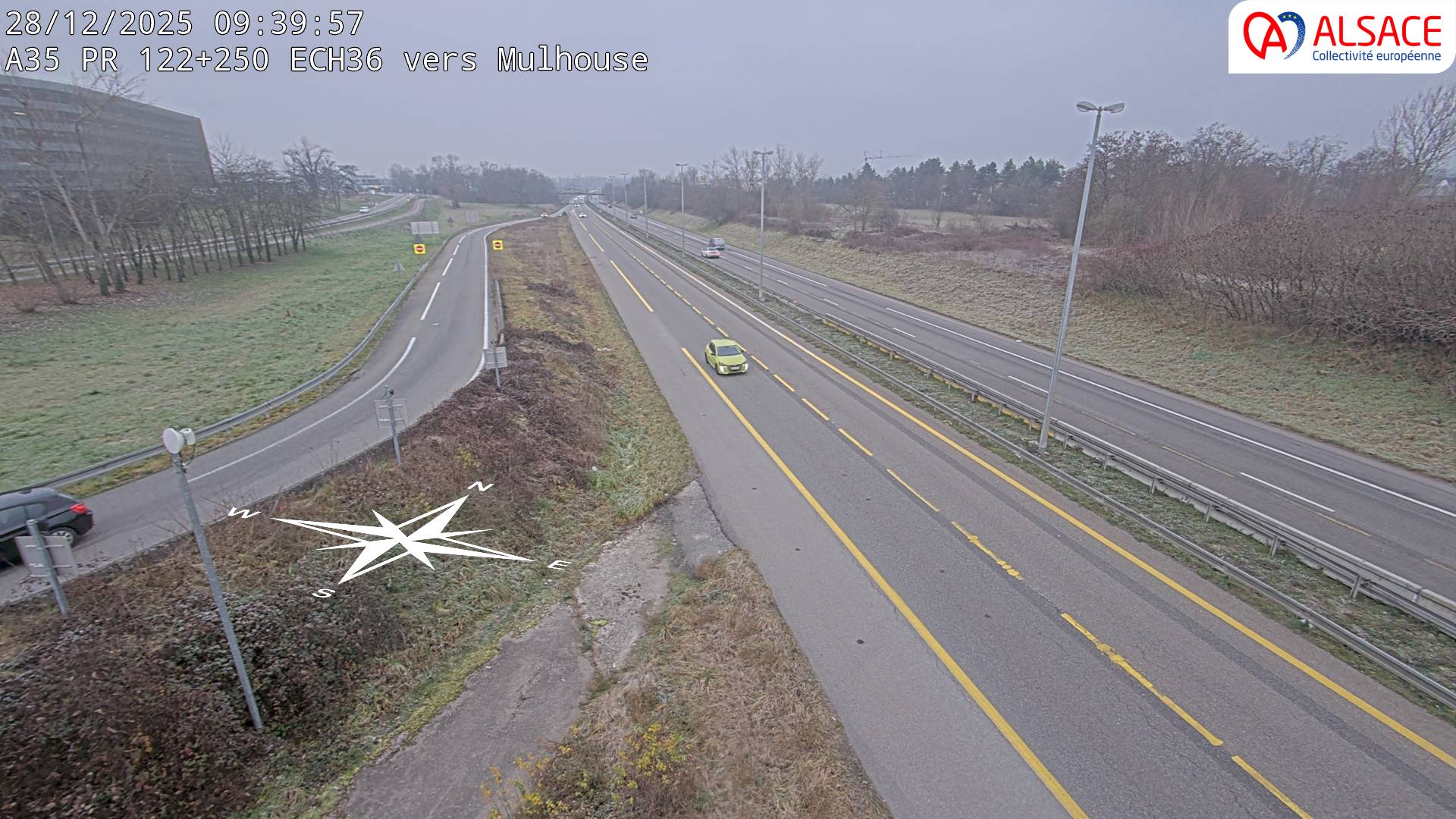 <h2>Caméra autoroute France - A35, Saint-Louis direction Suisse, à hauteur de l'EuroAirport Basel-Mulhouse-Freiburg</h2>