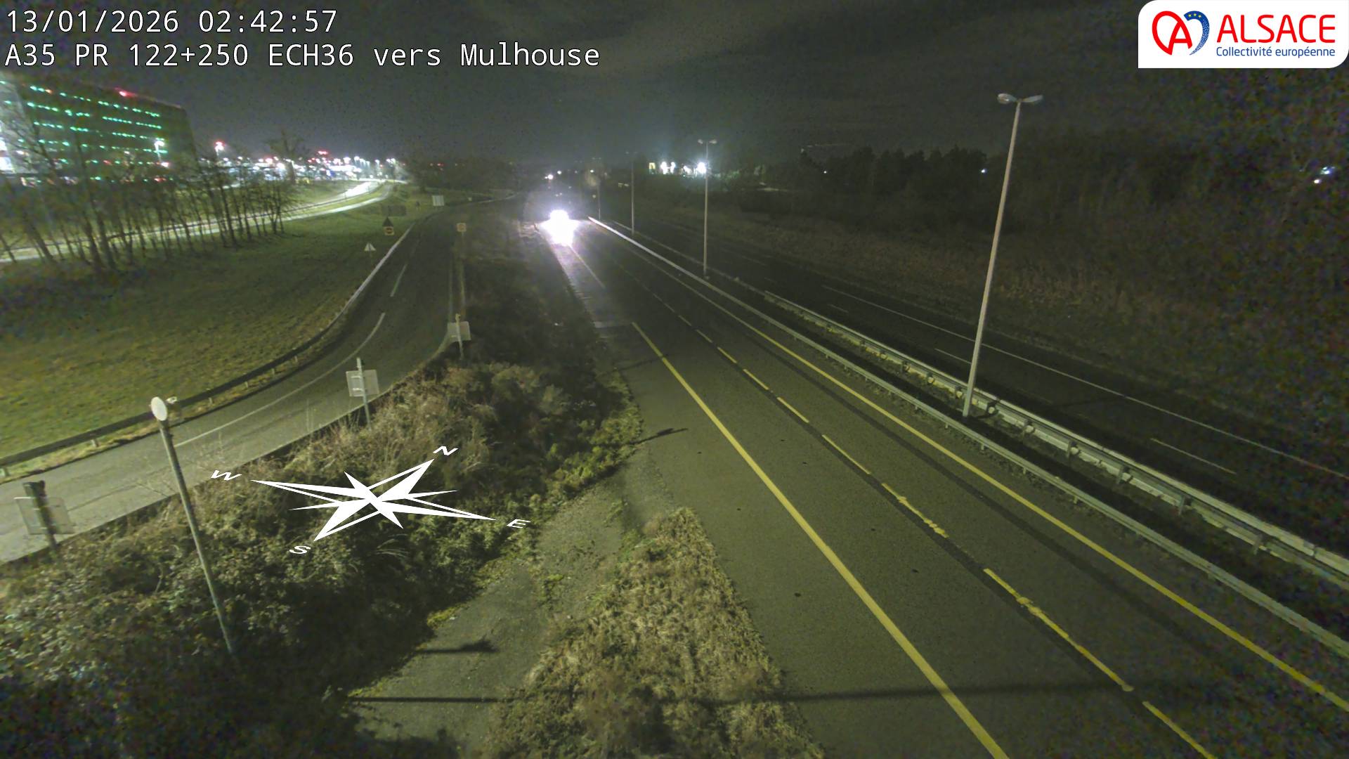 <h2>Caméra autoroute France - A35, Saint-Louis direction Suisse, à hauteur de l'EuroAirport Basel-Mulhouse-Freiburg</h2>