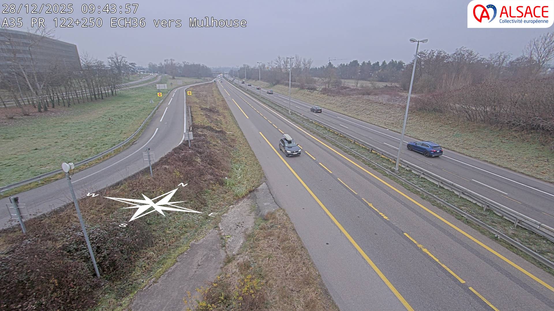 <h2>Caméra autoroute France - A35, Saint-Louis direction Suisse, à hauteur de l'EuroAirport Basel-Mulhouse-Freiburg</h2>