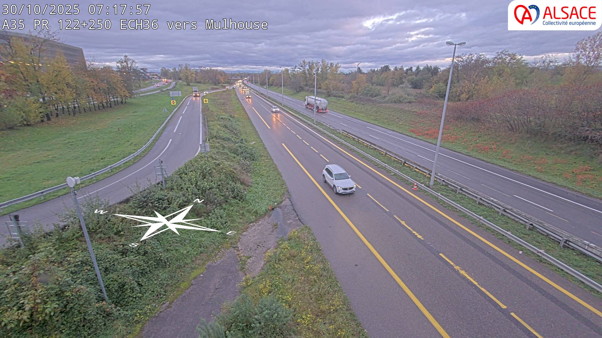 <h2>Caméra autoroute France - A35, Saint-Louis direction Suisse, à hauteur de l'EuroAirport Basel-Mulhouse-Freiburg</h2>