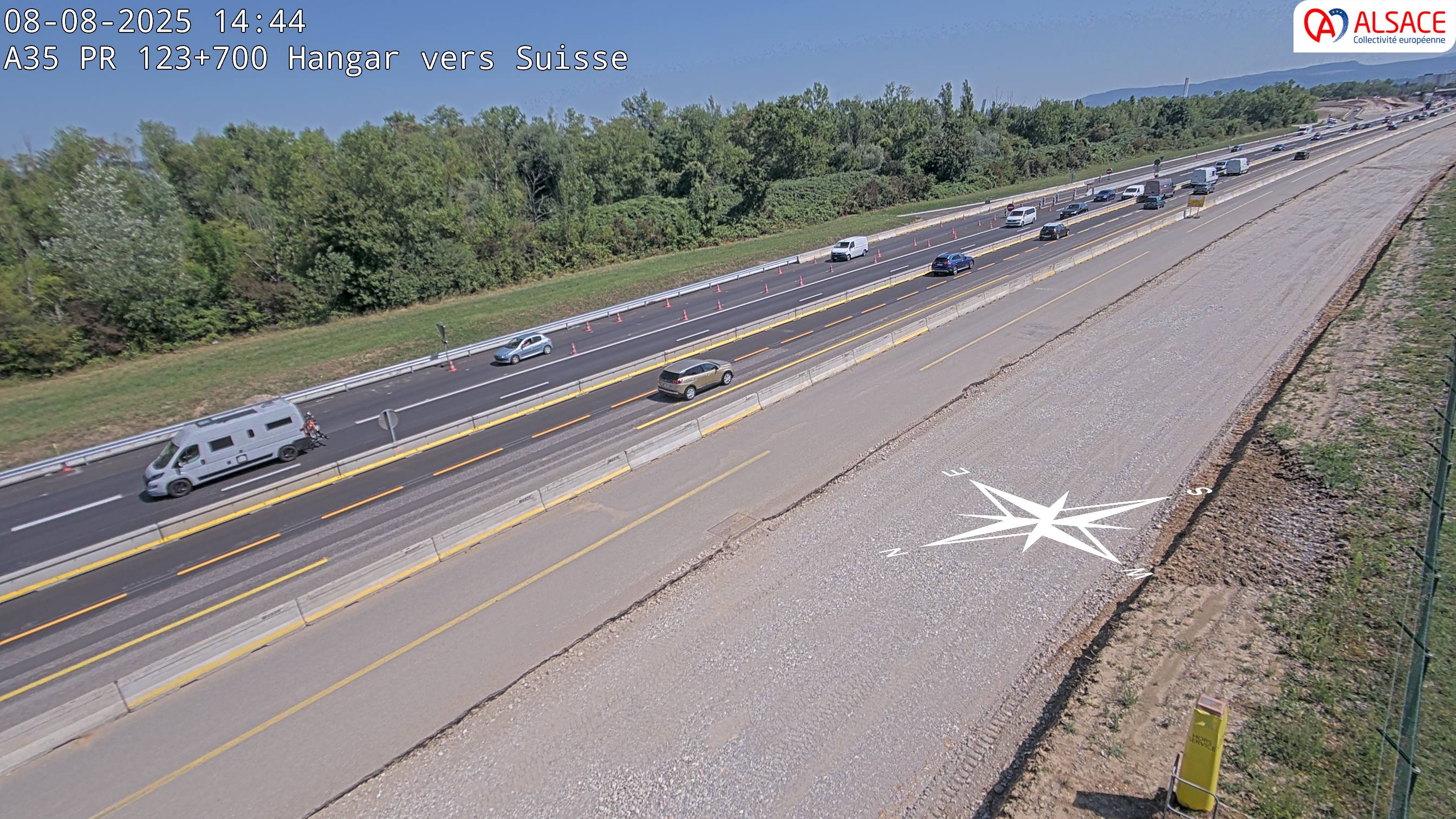 <h2>Caméra autoroute France - A35, Saint-Louis direction Mulhouse, à hauteur de la sortie 37</h2>